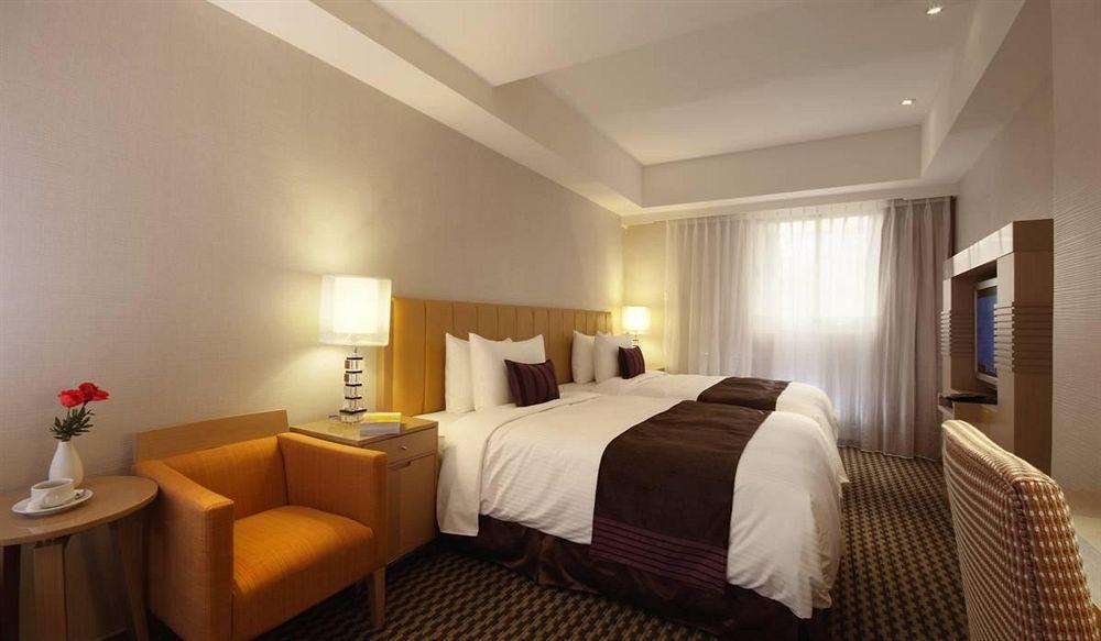 Tokyo International Hotel Taipei Esterno foto