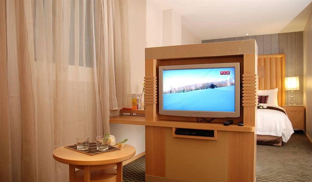 Tokyo International Hotel Taipei Esterno foto